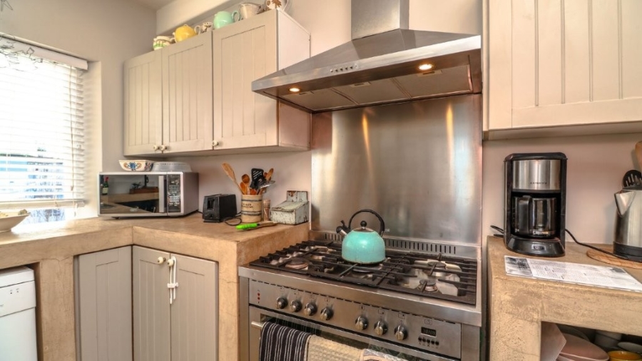 4 Bedroom Property for Sale in Stilbaai Wes Western Cape